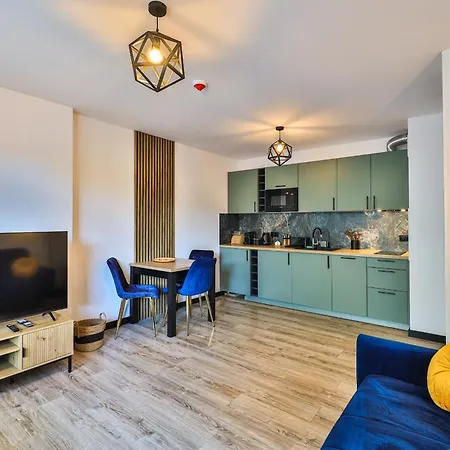 Pileckiego 59 Oddzielna Sypialnia By Perfectapart 146 Warsaw