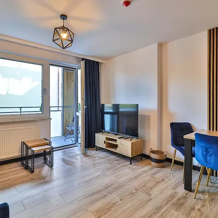 Pileckiego 59 Oddzielna Sypialnia By Perfectapart 146 Apartmán